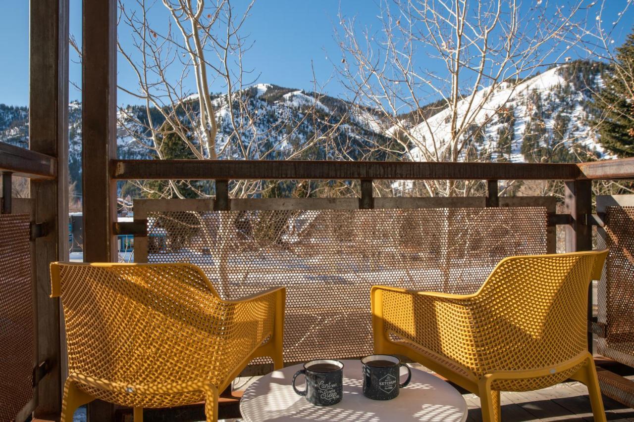 Hotel Ketchum Exterior photo