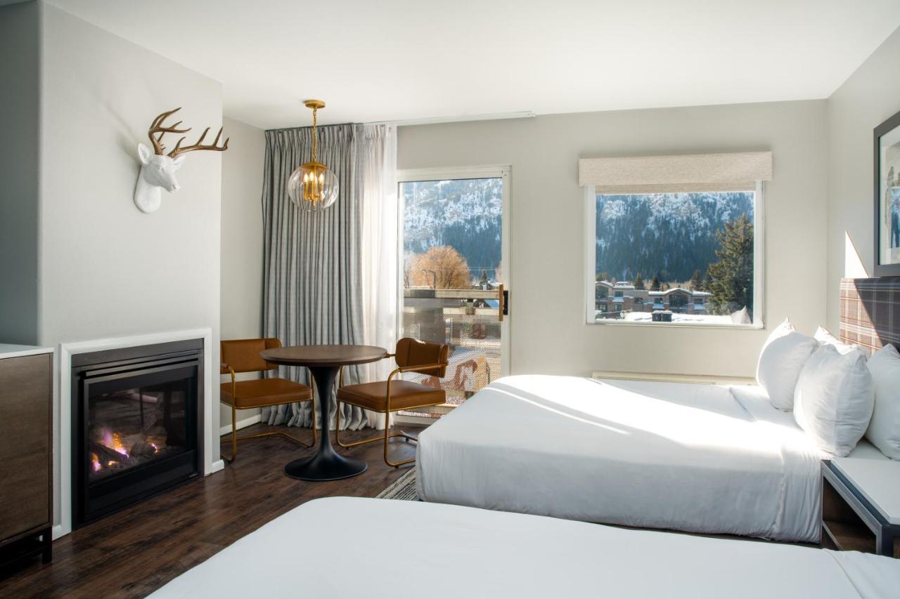 Hotel Ketchum Exterior photo