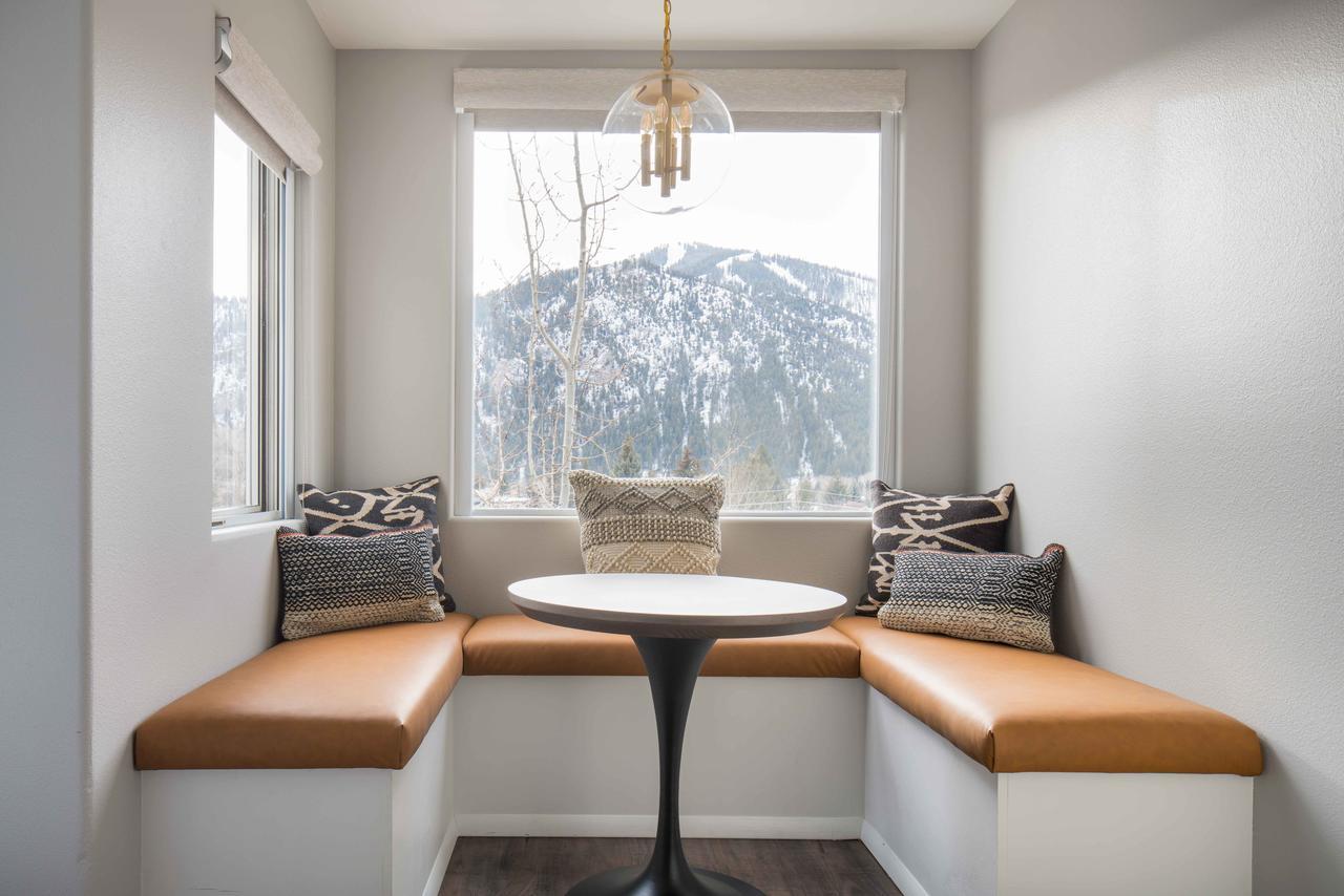 Hotel Ketchum Exterior photo